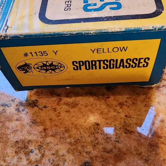 Tasco Glasses - Picture 5 of 5